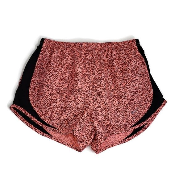 Nike Pants - Nike Dri-Fit Shorts
Size Medium